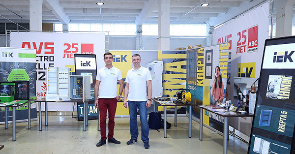 4_0O3A5701.jpg 4_0O3A5701.jpg