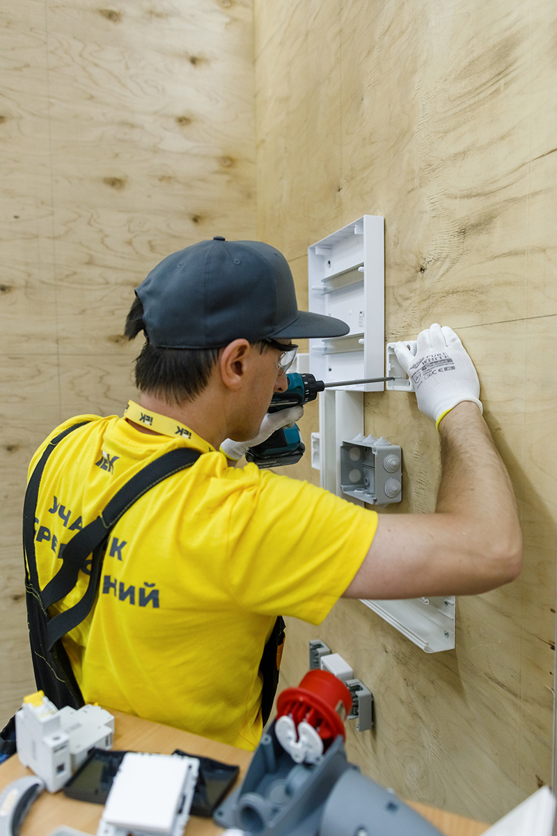 8_6P6A2825.jpg 8_6P6A2825.jpg