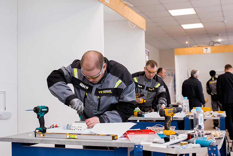 4_FX0C5832.jpg 4_FX0C5832.jpg